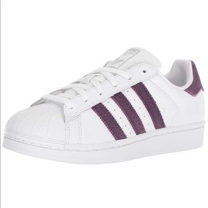 Adidas Superstar. Purple size 8.5. Worn twice.
